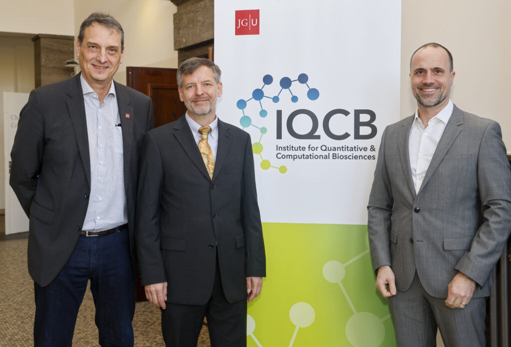 (fltr) Professor Stefan Müller-Stach, JGU Vice President for Research and Early Career Academics, Professor Peter Baumann, Founding and Executive Director of the IQCB, and Clemens Hoch, Minister of Science of Rhineland-Palatinate, at the IQBC inauguration ceremony (photo: Stefan F. Sämmer)
